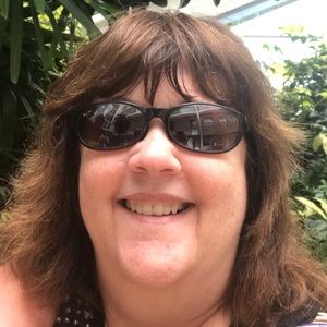 Meet your Posher, Cindi